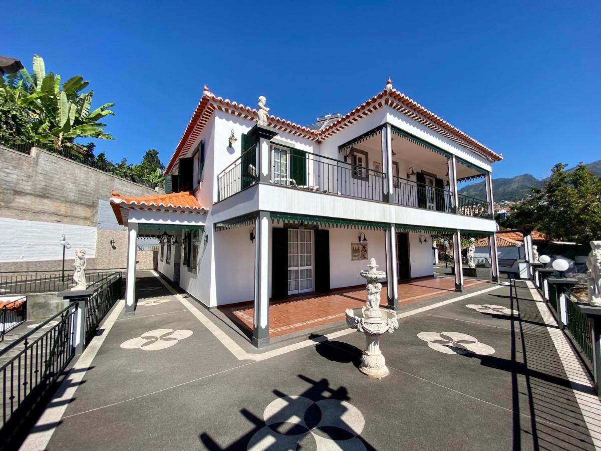 Classic Tranquil Madeiran 4-Bedroom Villa Funchal Экстерьер фото