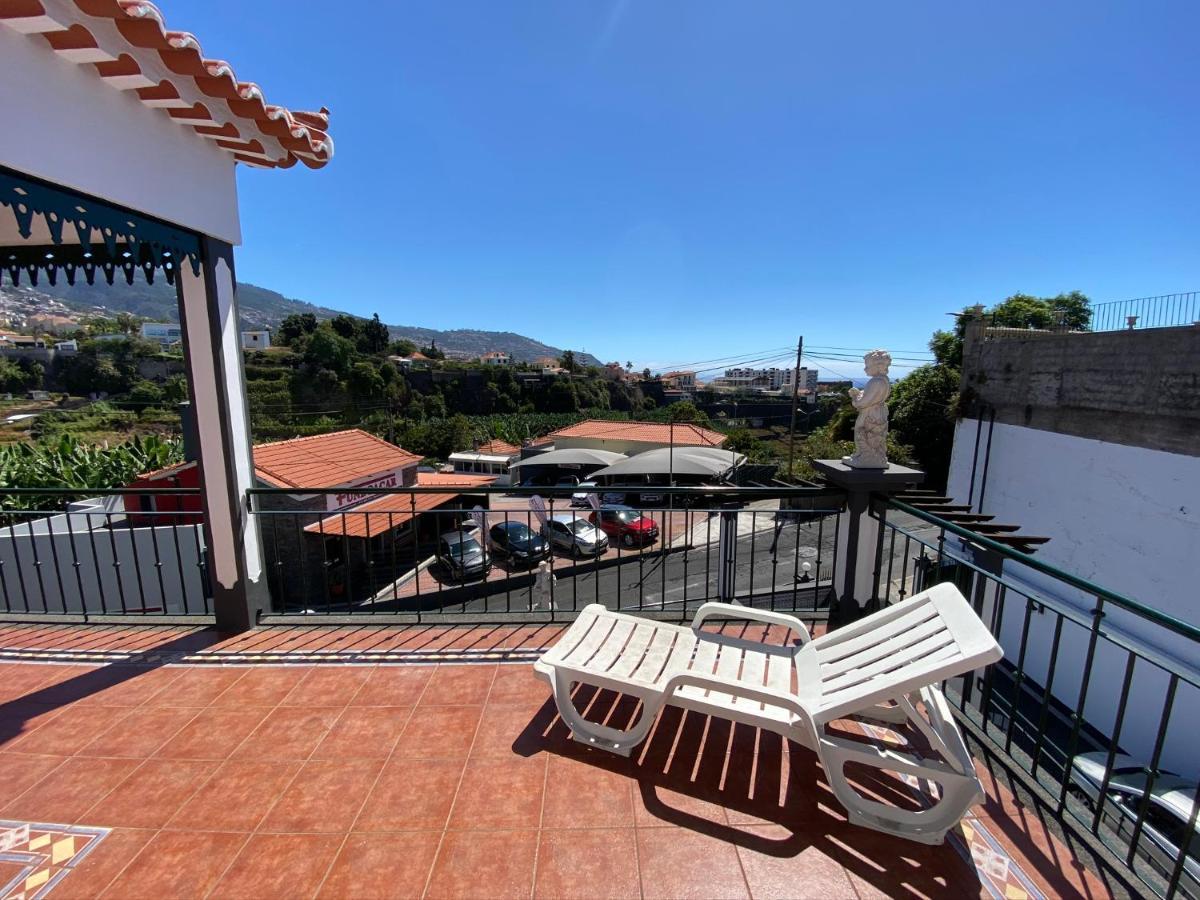 Classic Tranquil Madeiran 4-Bedroom Villa Funchal Экстерьер фото