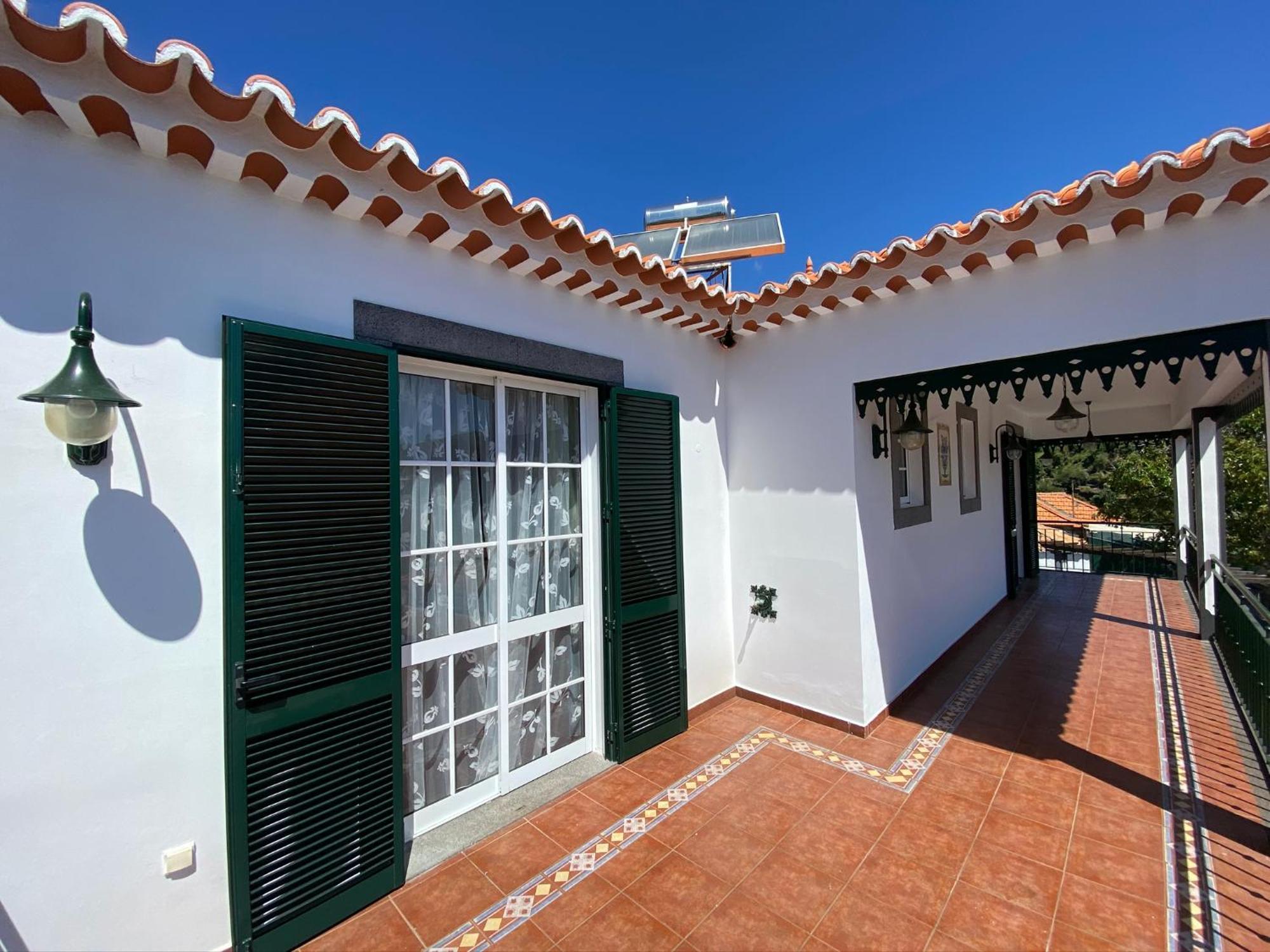 Classic Tranquil Madeiran 4-Bedroom Villa Funchal Экстерьер фото