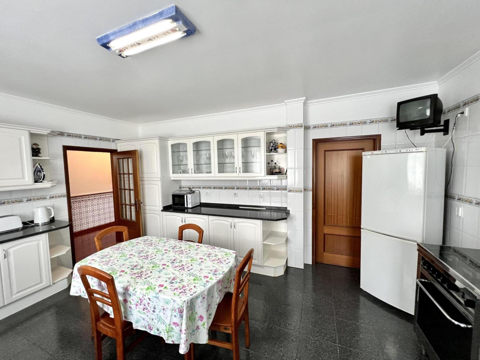 Classic Tranquil Madeiran 4-Bedroom Villa Funchal Экстерьер фото