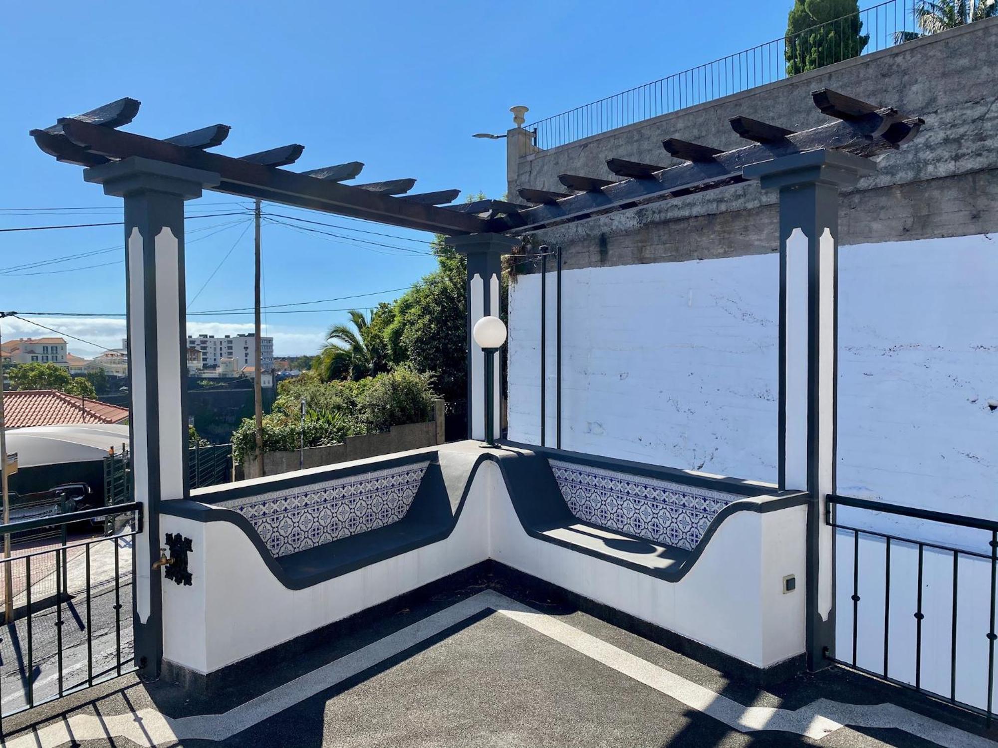Classic Tranquil Madeiran 4-Bedroom Villa Funchal Экстерьер фото