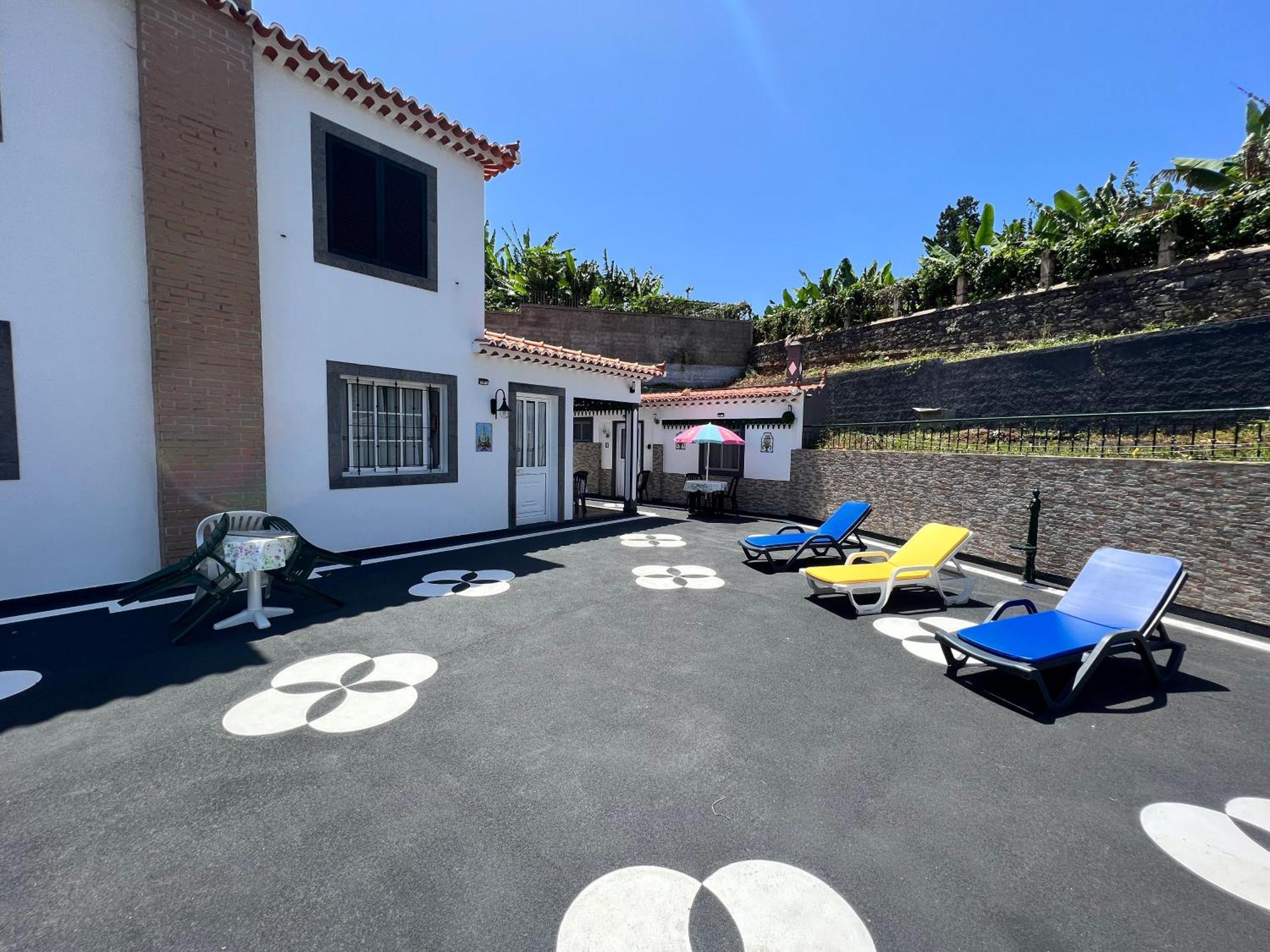 Classic Tranquil Madeiran 4-Bedroom Villa Funchal Экстерьер фото